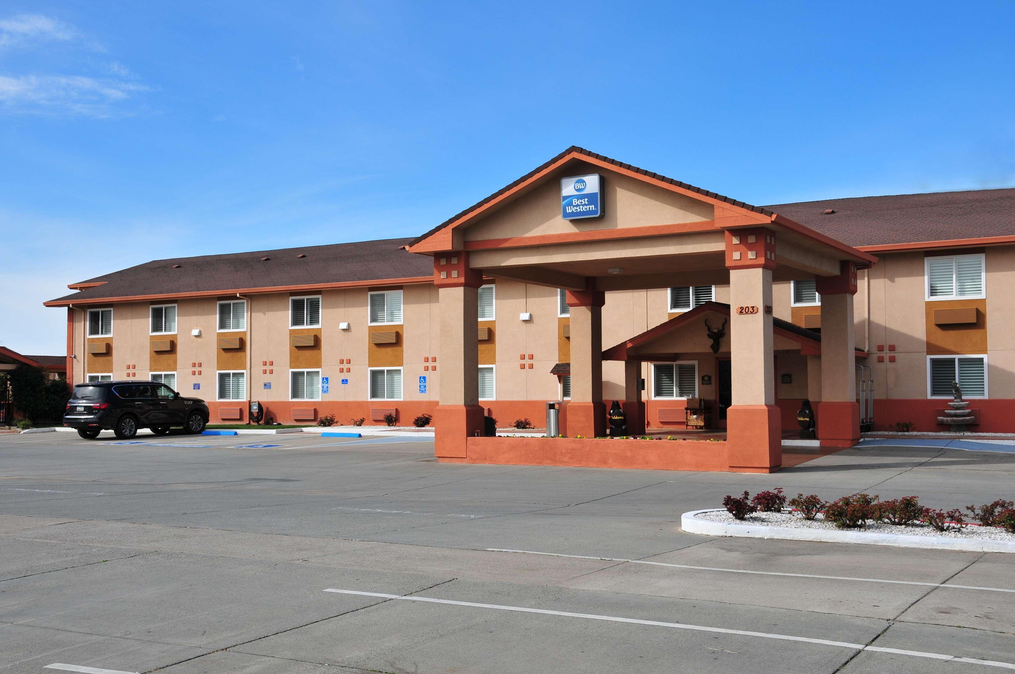 Best Western Antelope Inn & Suites Red Bluff Bagian luar foto