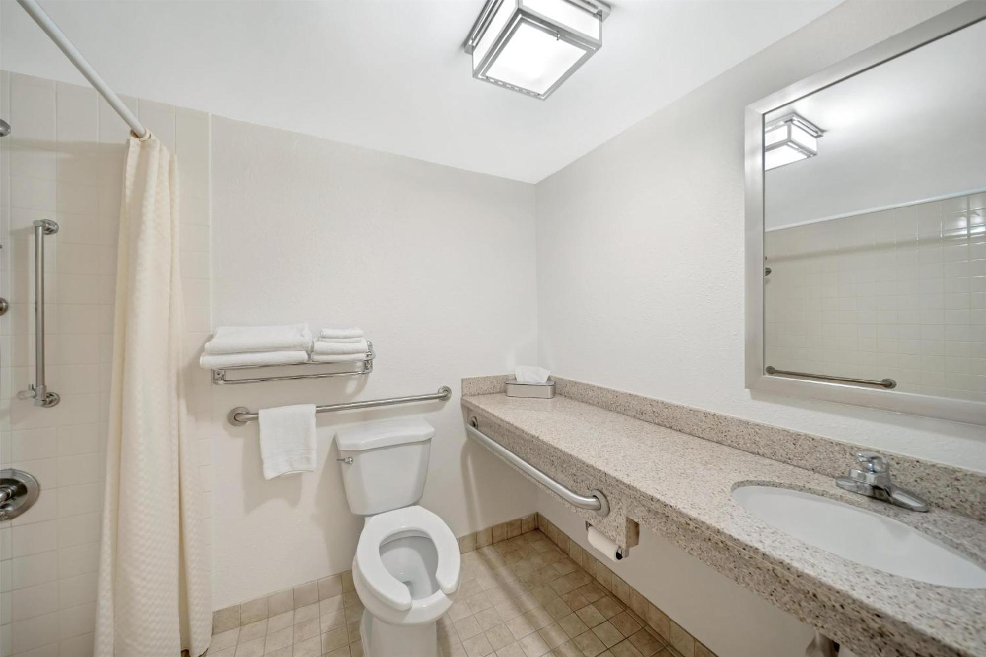 Best Western Antelope Inn & Suites Red Bluff Bagian luar foto