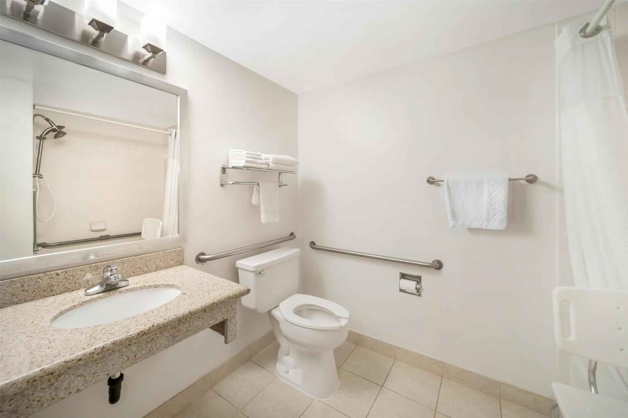 Best Western Antelope Inn & Suites Red Bluff Bagian luar foto