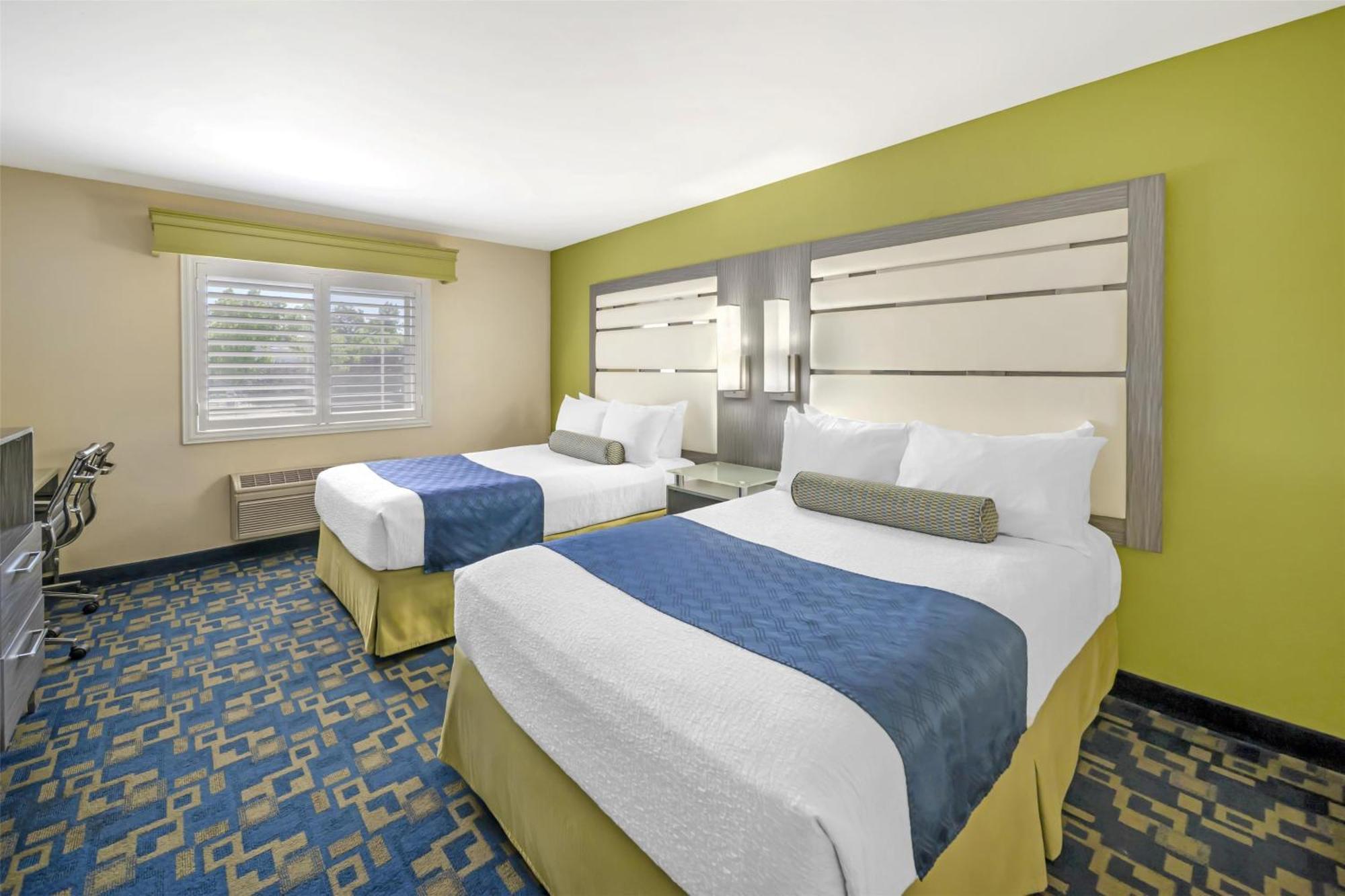 Best Western Antelope Inn & Suites Red Bluff Bagian luar foto
