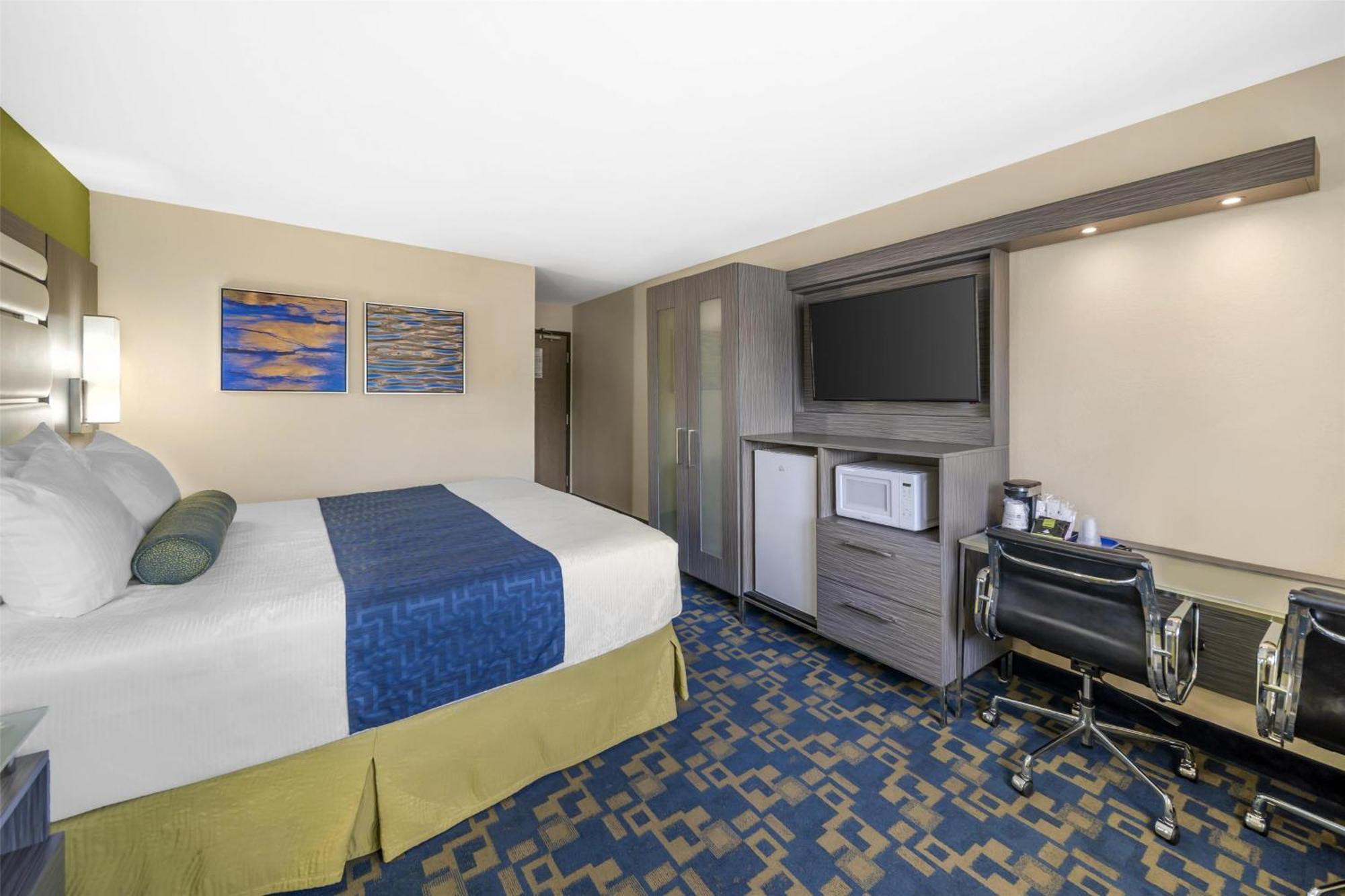 Best Western Antelope Inn & Suites Red Bluff Bagian luar foto