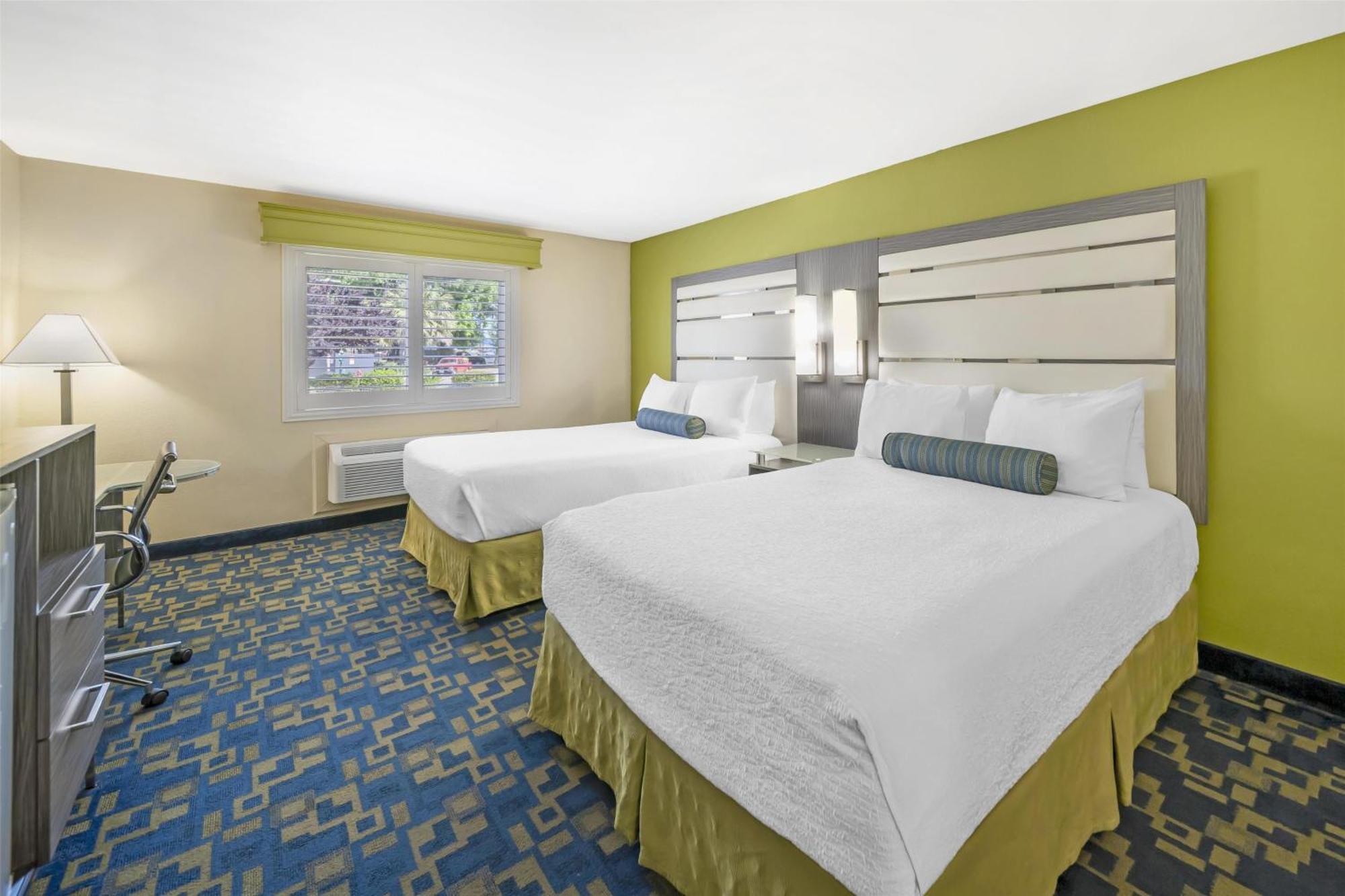 Best Western Antelope Inn & Suites Red Bluff Bagian luar foto