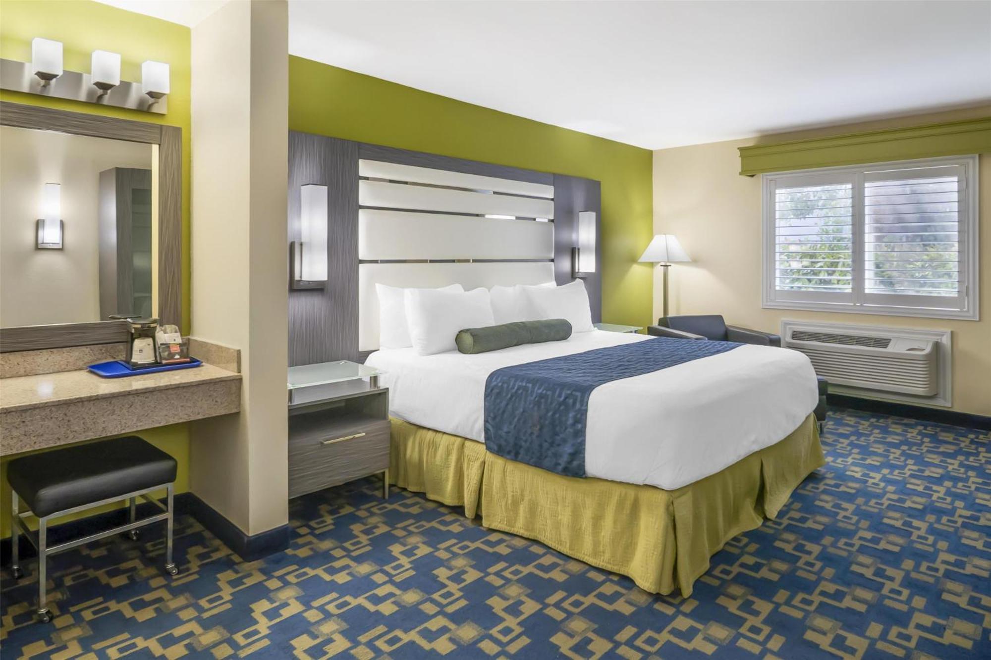 Best Western Antelope Inn & Suites Red Bluff Bagian luar foto