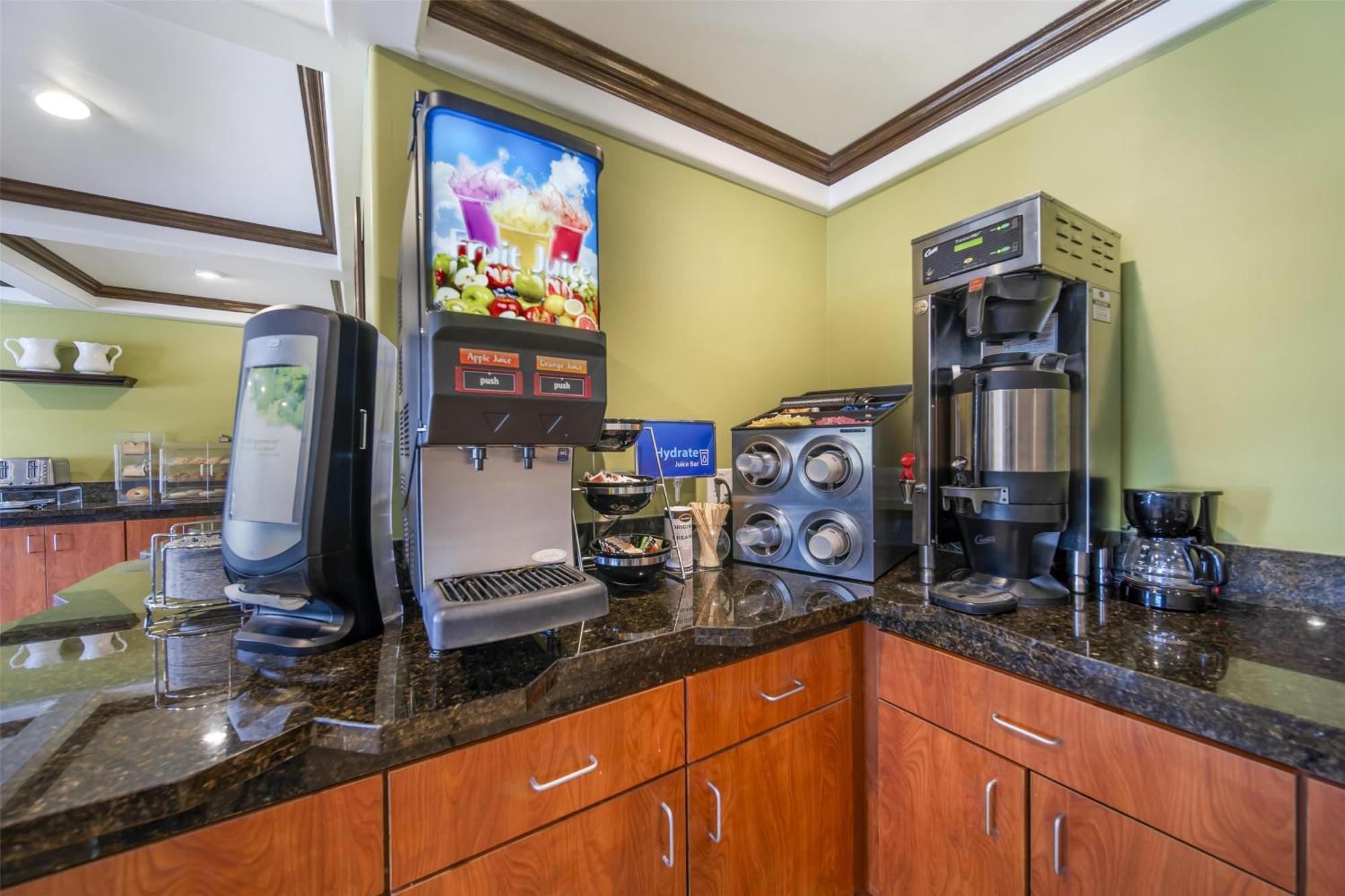Best Western Antelope Inn & Suites Red Bluff Bagian luar foto
