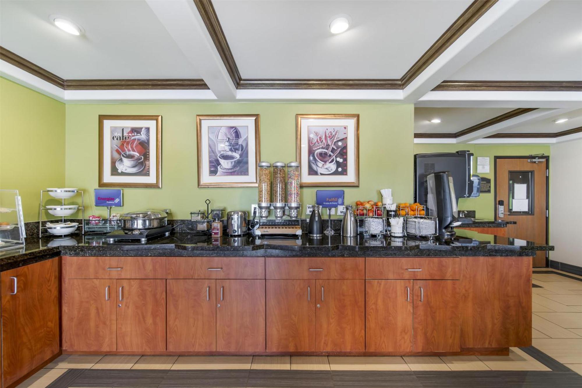 Best Western Antelope Inn & Suites Red Bluff Bagian luar foto